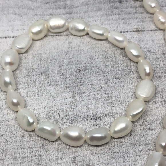 Curated bundle freshwater pearl jewelry set necklace and bracelet beach boho. - Picture 4 of 7